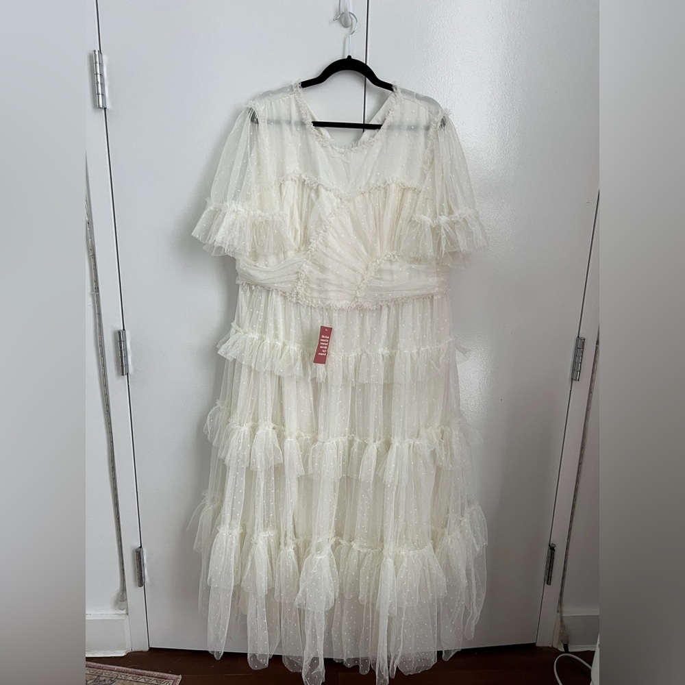 Ivy City Co Ivory Ruffle Dress, Size 3X